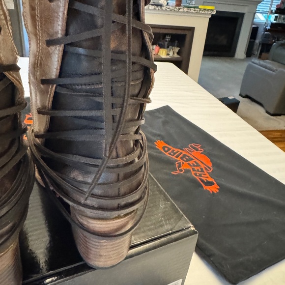 Coal Boots - Freebird Size 12 - Picture 8 of 16
